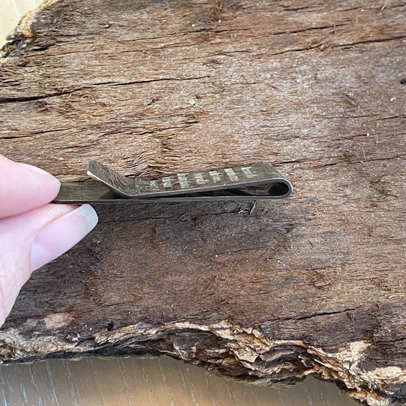 Silver Money Clip with Inspirational Engraving - Picture 4 of 4